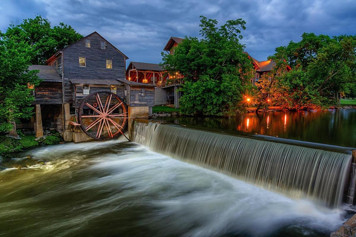 Ober Hideaway, Hot Tub, Wifi, 1089 Free Tickets Each Paid Day, Dollywood And More Gatlinburg Kültér fotó