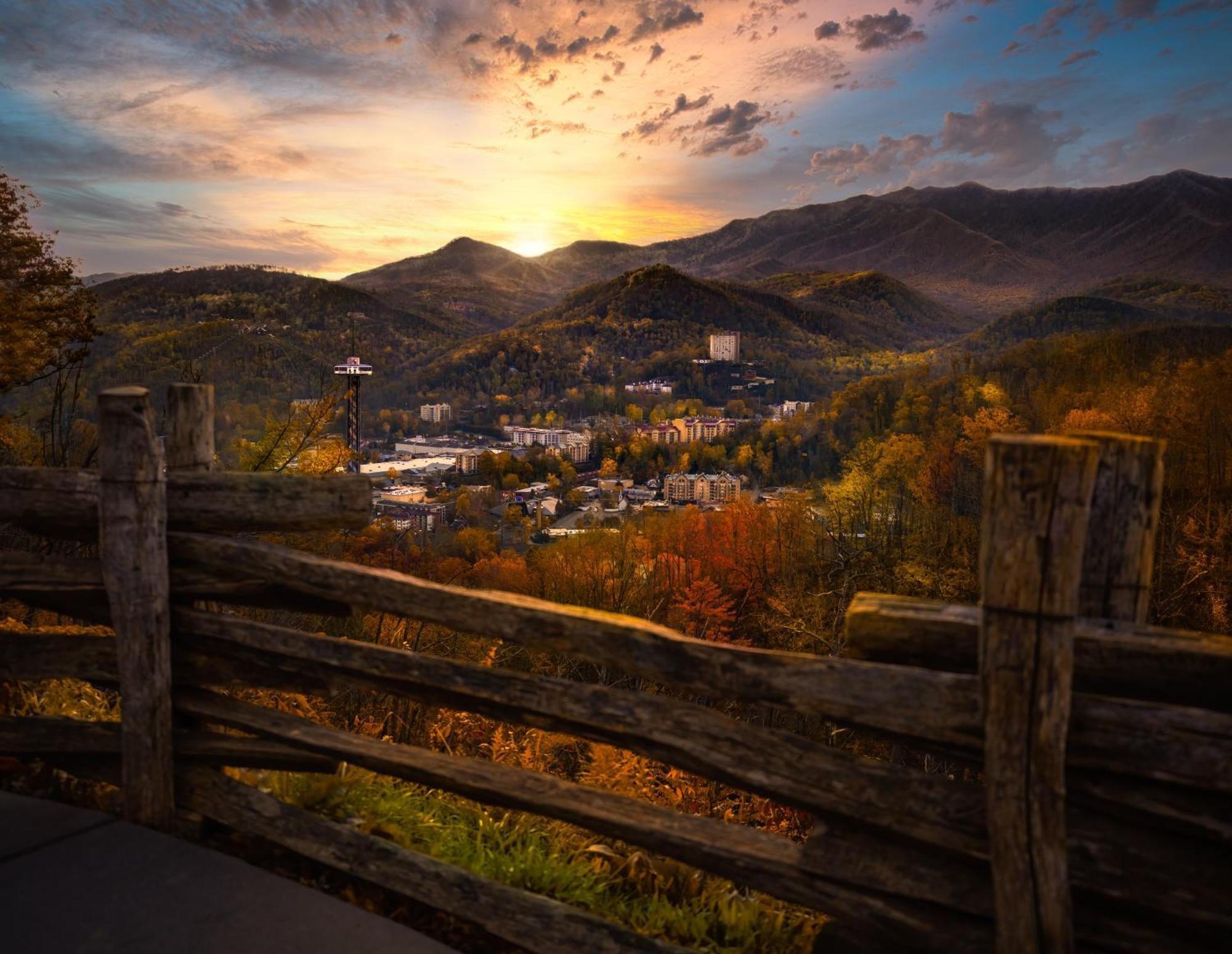 Ober Hideaway, Hot Tub, Wifi, 1089 Free Tickets Each Paid Day, Dollywood And More Gatlinburg Kültér fotó