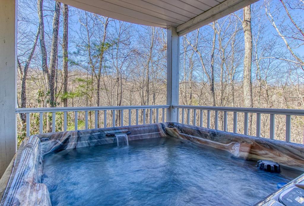 Ober Hideaway, Hot Tub, Wifi, 1089 Free Tickets Each Paid Day, Dollywood And More Gatlinburg Kültér fotó